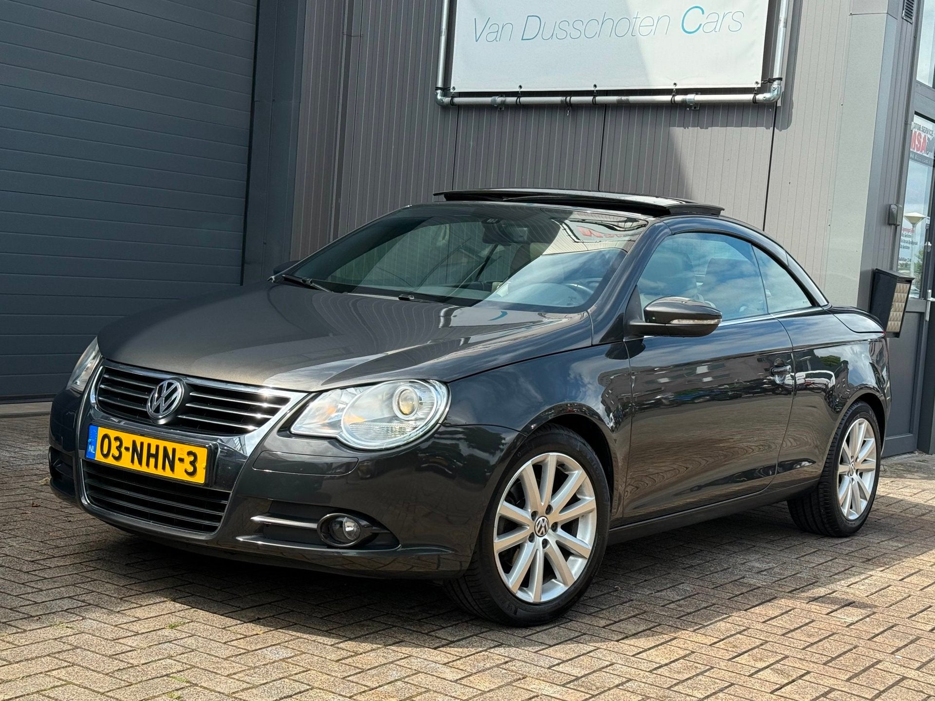 Volkswagen Eos