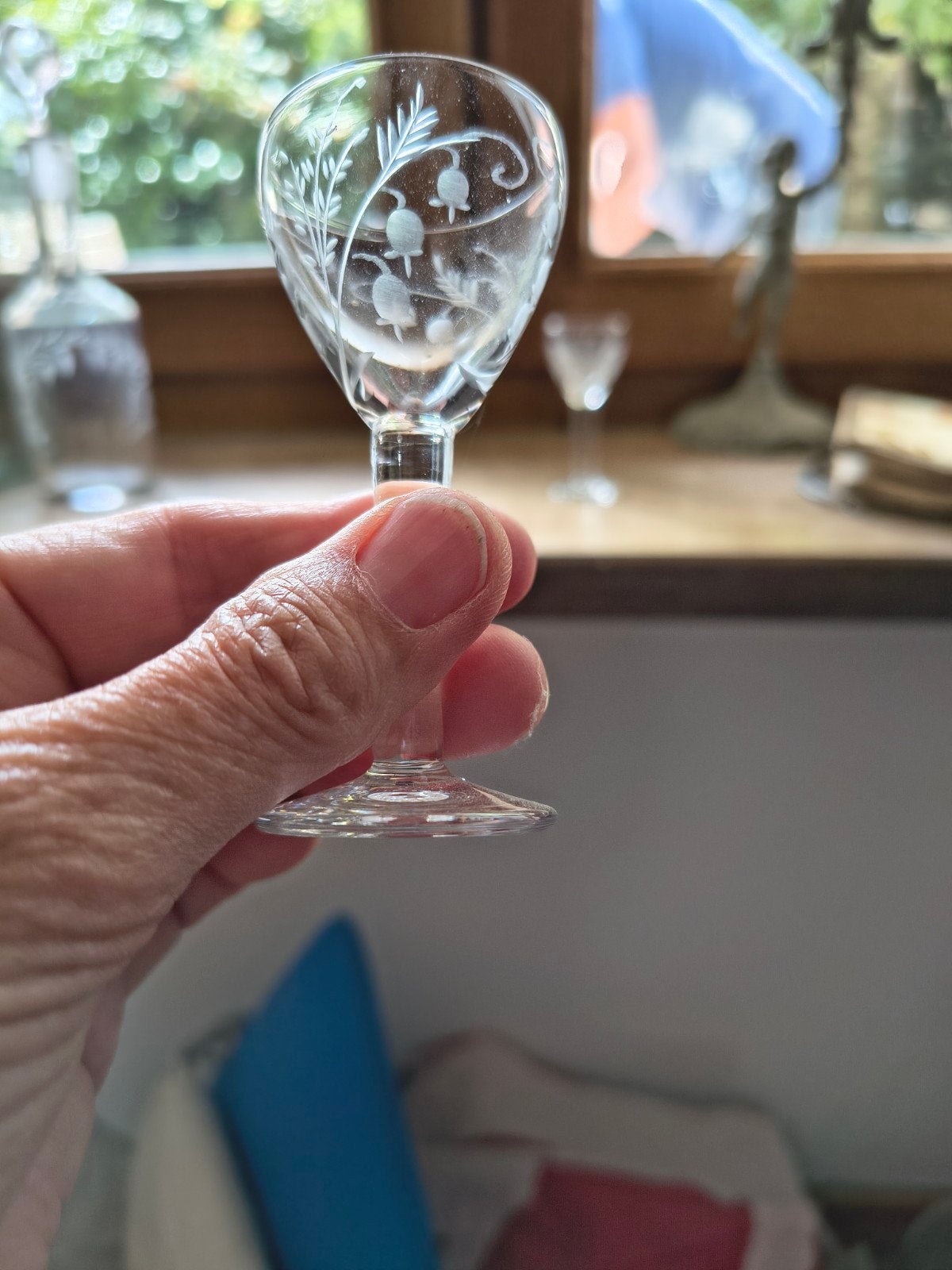 2 Glaajes met slijpsel, Antiek en Kunst, Ophalen of Verzenden