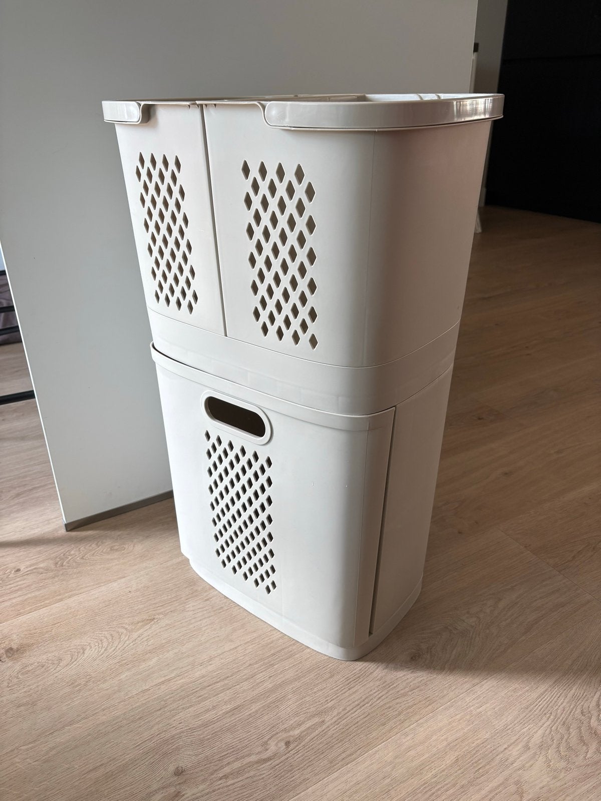 Wasmandenset: 2 stapelbare manden + 1 grote wasbox, Ophalen, Zo goed als nieuw