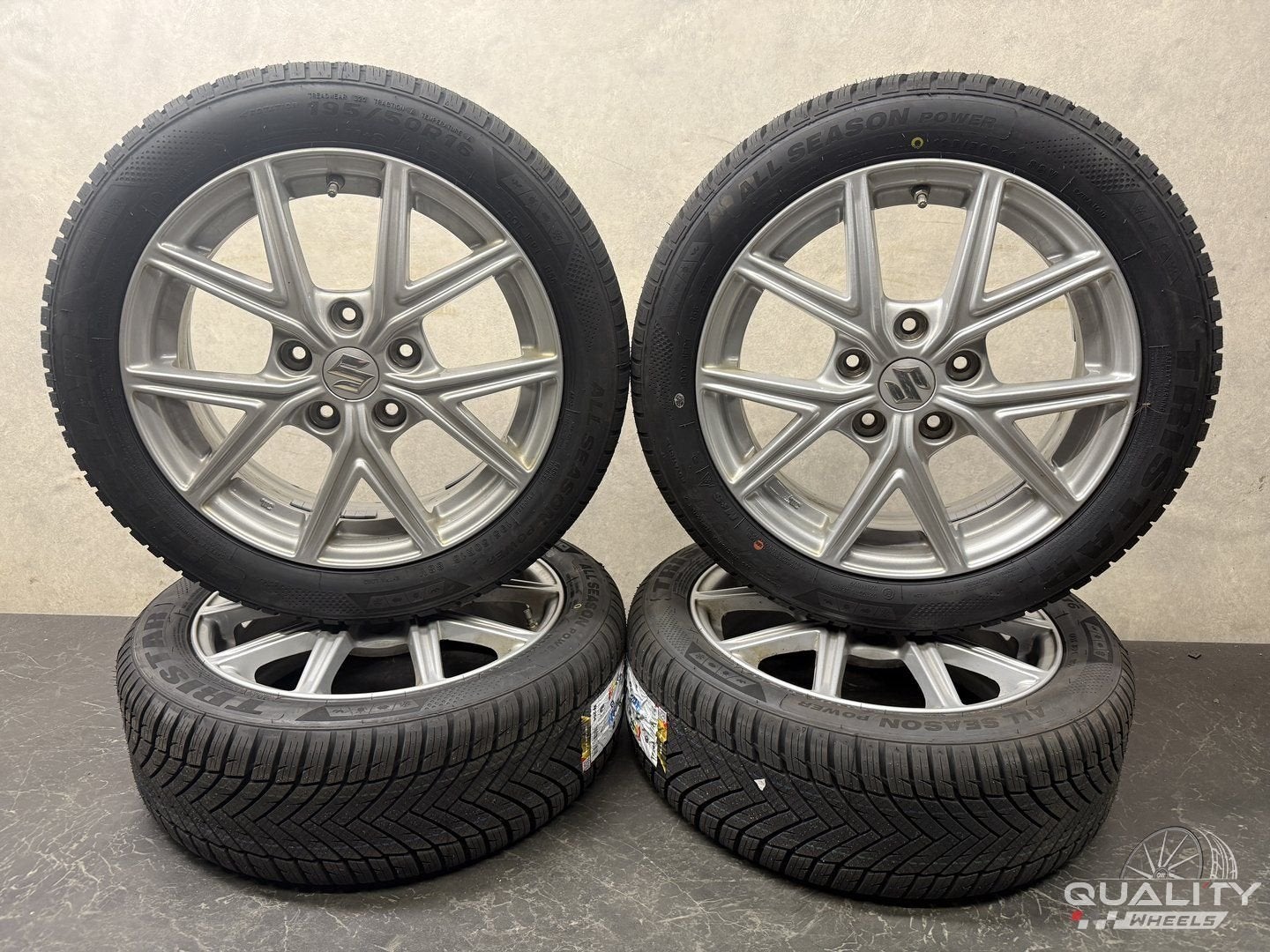 5x114,3 17” Suzuki Swift Sport Velgen + Banden 195/50/16 195, Auto-onderdelen, Gebruikt, -, Banden en Velgen, Ophalen of Verzenden