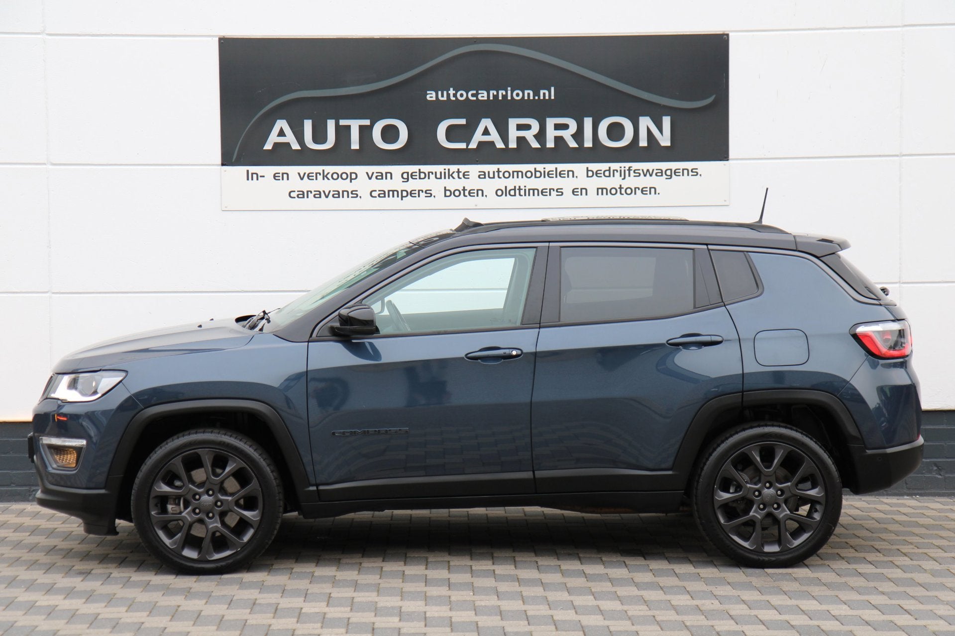 Jeep Compass 4xe 240 Plug-in Hybrid Electric S Pano BTW !, Auto's, Automaat, Dealer onderhouden, Zwart, 4 cilinders