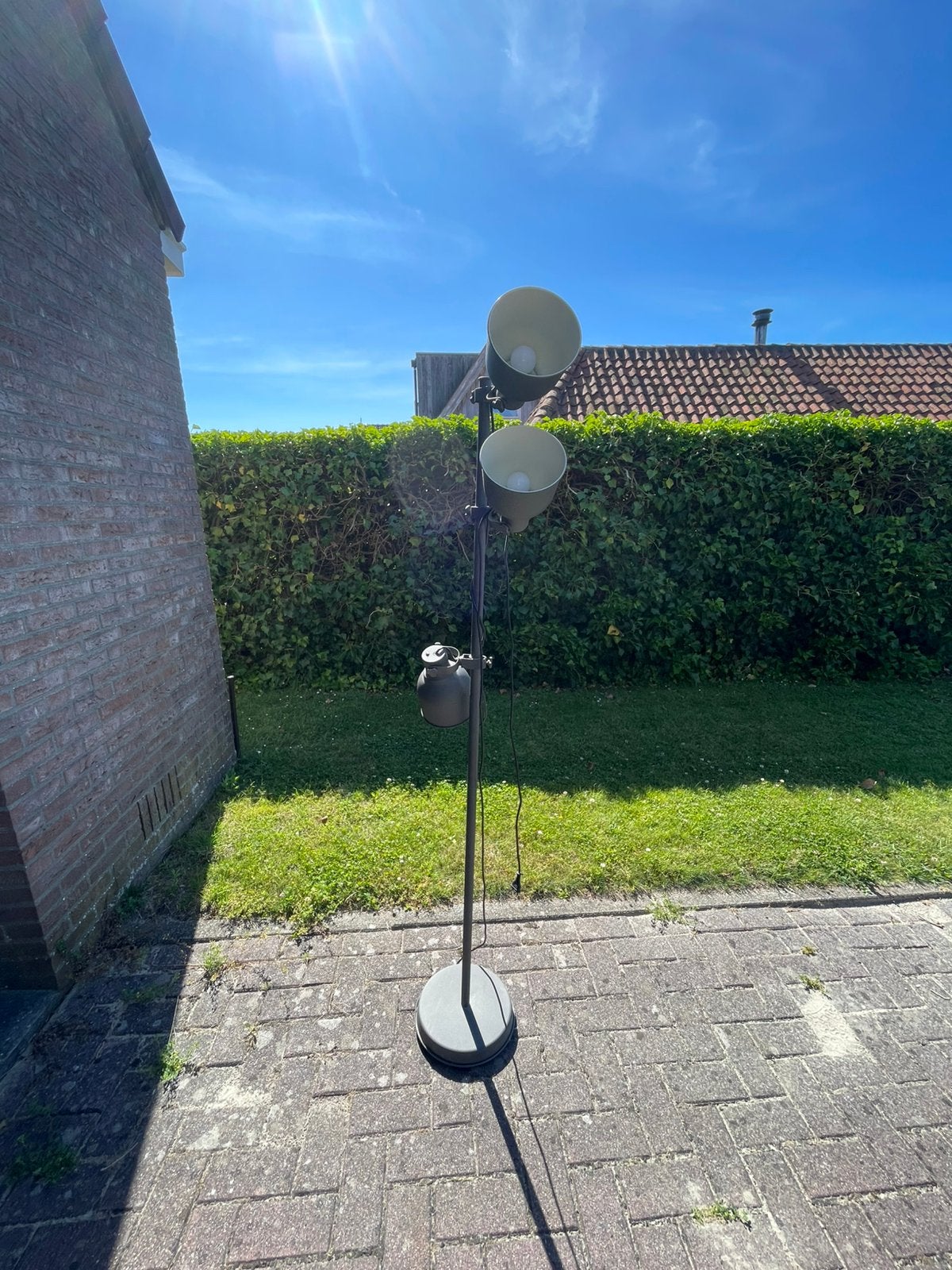 Hektar staande lamp, Huis en Inrichting, Lampen | Vloerlampen, Ophalen, Zo goed als nieuw