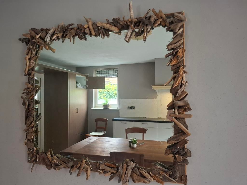 Unieke spiegel met drijfhout lijst Handgemaakt beachy strand, Huis en Inrichting, Woonaccessoires | Spiegels, Ophalen, Gebruikt