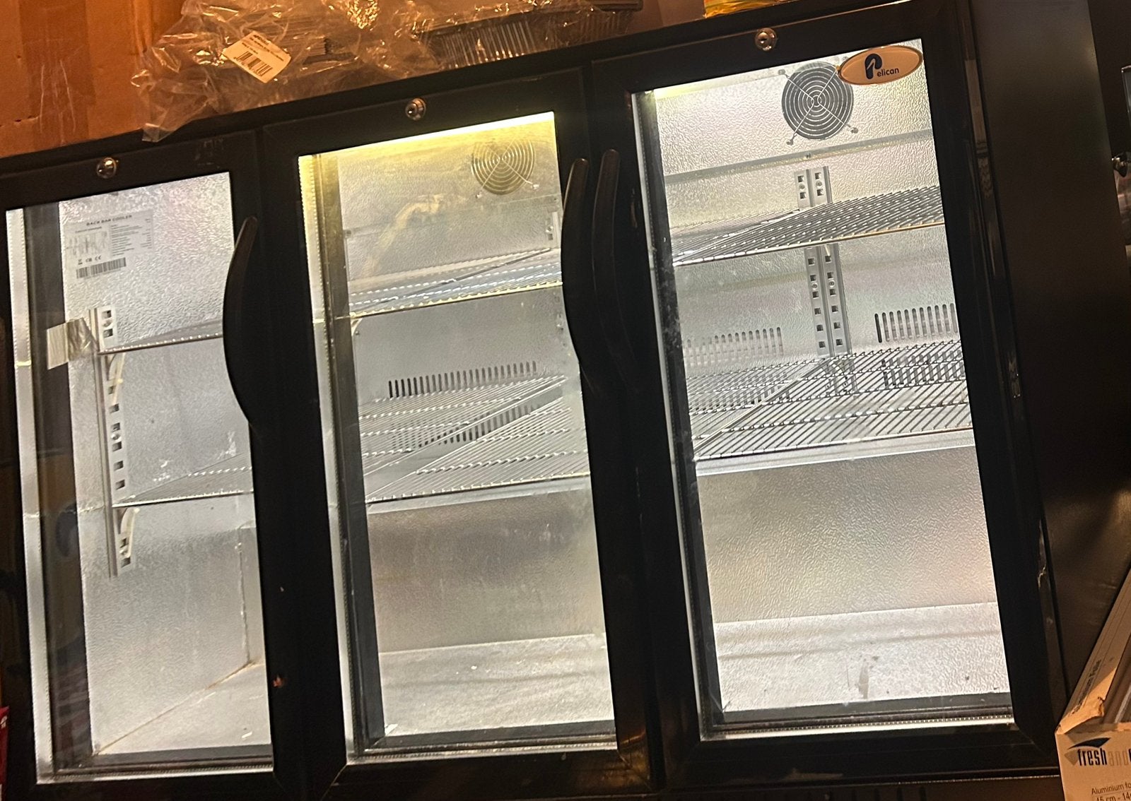 Koelvitrine, Zonder vriesvak, 200 liter of meer, 60 cm of meer, Zo goed als nieuw