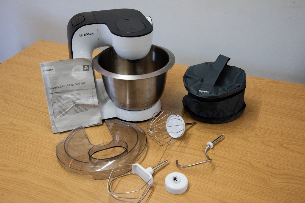 Nieuwe Bosch universele keukenmachine MUM54A00, 3 tot 4 liter, Ophalen of Verzenden, Nieuw, 3 snelheden of meer