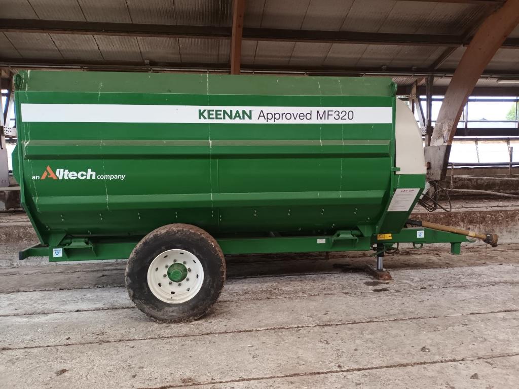 Keenan voerwagen MF 320 izgs, Ophalen, Veehouderij, Voertechniek