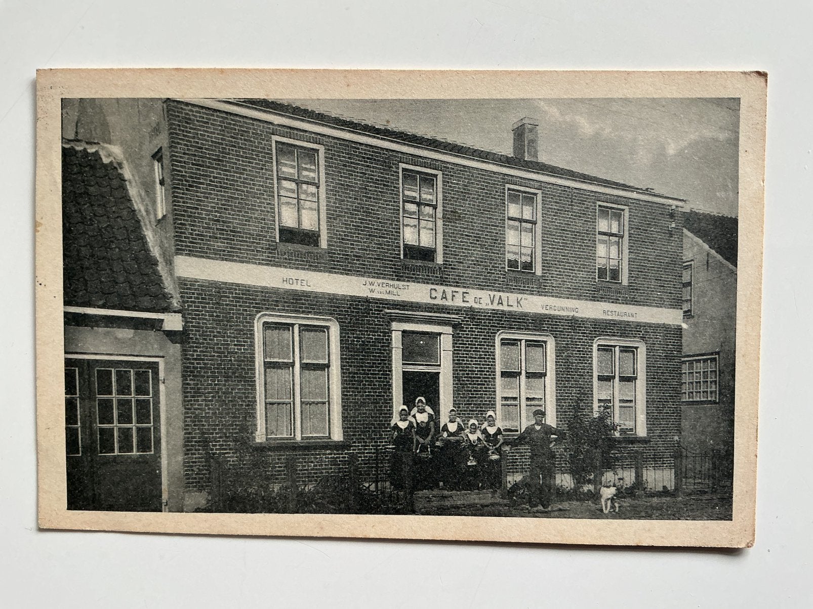 Westkapelle hotel café restaurant “De Valk” W. van Mill, Ophalen of Verzenden, 1920 tot 1940, Gelopen, Zeeland