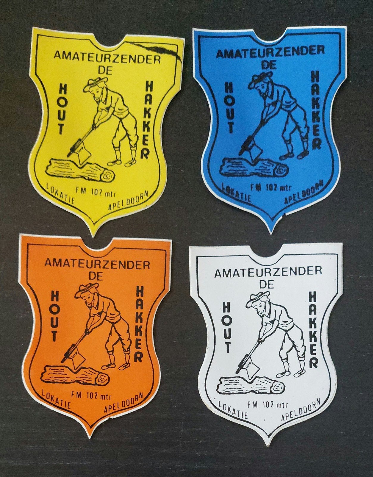 4 stickers De Houthakker Apeldoorn amateurzender piraat, Ophalen of Verzenden, Gebruikt