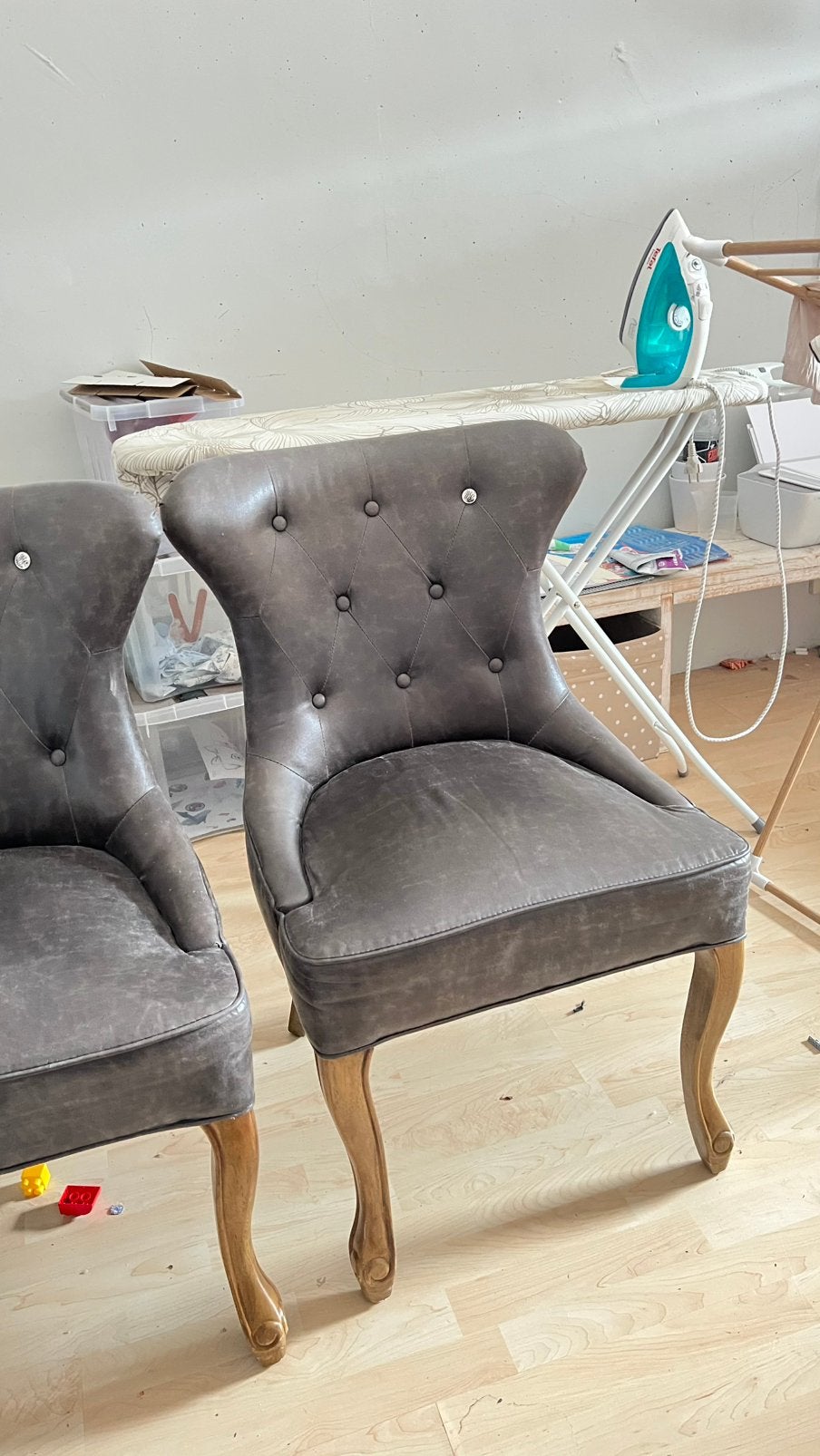 2 leren stoelen van riviera maison, Huis en Inrichting, Ophalen, Gebruikt, Twee, Leer