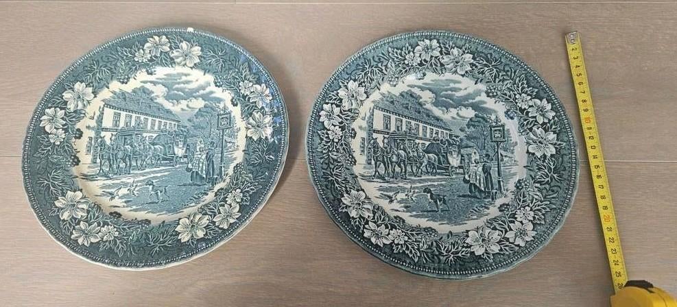 Twee Royal Tudor Ware Coaching Taverns borden, Ophalen