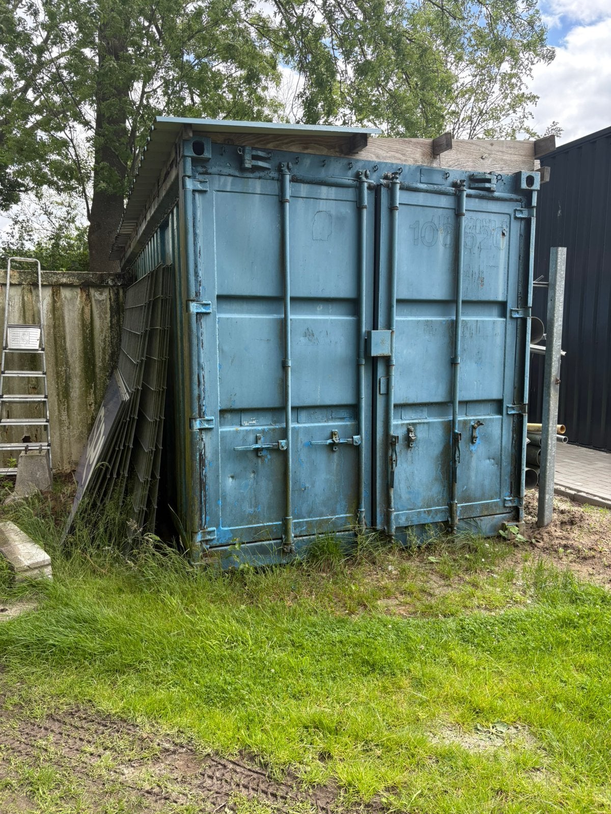 2 containers, Ophalen, Gebruikt
