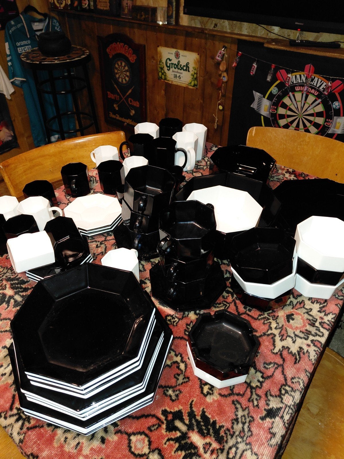 88 delig servies, Ophalen, Zo goed als nieuw, Overige stijlen, Compleet servies