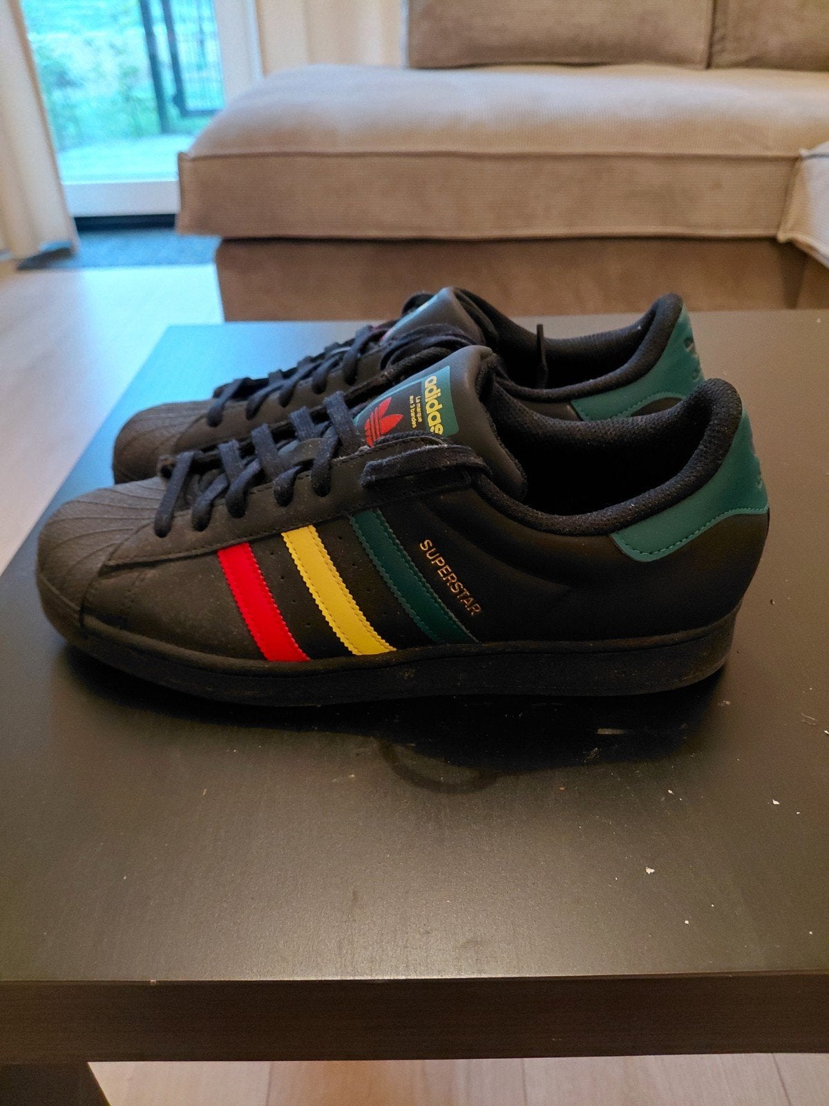 Adidas Superstar sneakers maat 44 2/3 - Nieuw, Zwart, Nieuw, Ophalen of Verzenden, Sneakers of Gympen