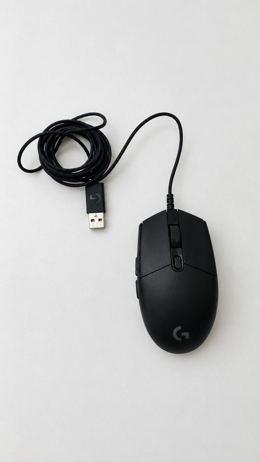Logitech G203 LIGHTSYNC Gaming Muis Zwart, Computers en Software, Muis, Ophalen of Verzenden, Zo goed als nieuw, Bedraad