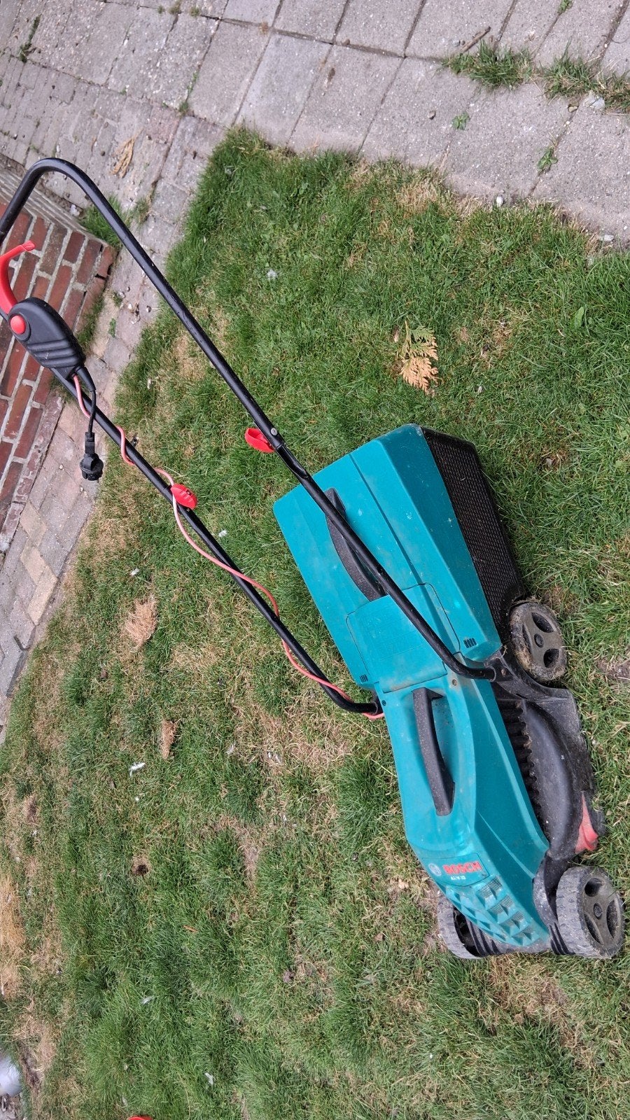 Bosch ARM 32 elektrische grasmaaier - 1200W, Ophalen, Cirkelmaaier, Gebruikt, Elektrische grasmaaier