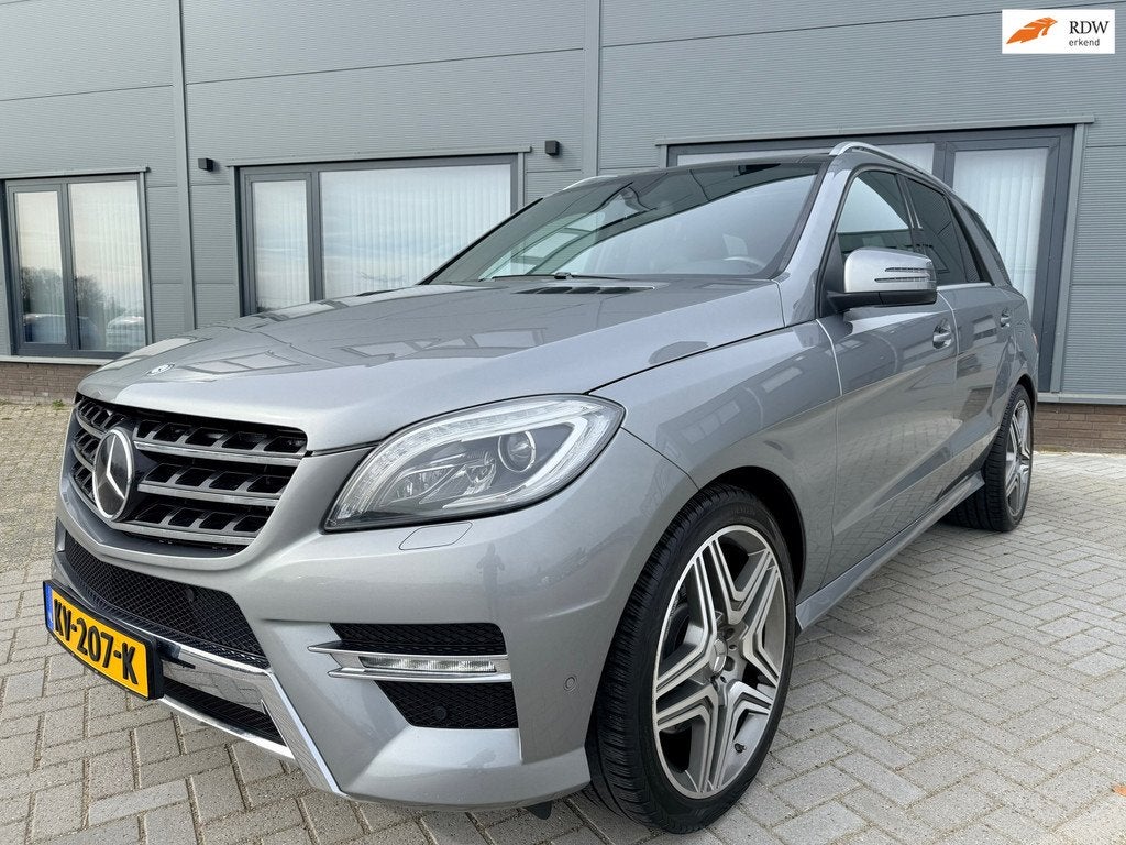 Mercedes-Benz M-klasse 500|AMG Pakket|ML500|Panoramadak|21 I, Auto's, Mercedes-Benz, Euro 5, Gebruikt, 8 cilinders, 138 €/maand