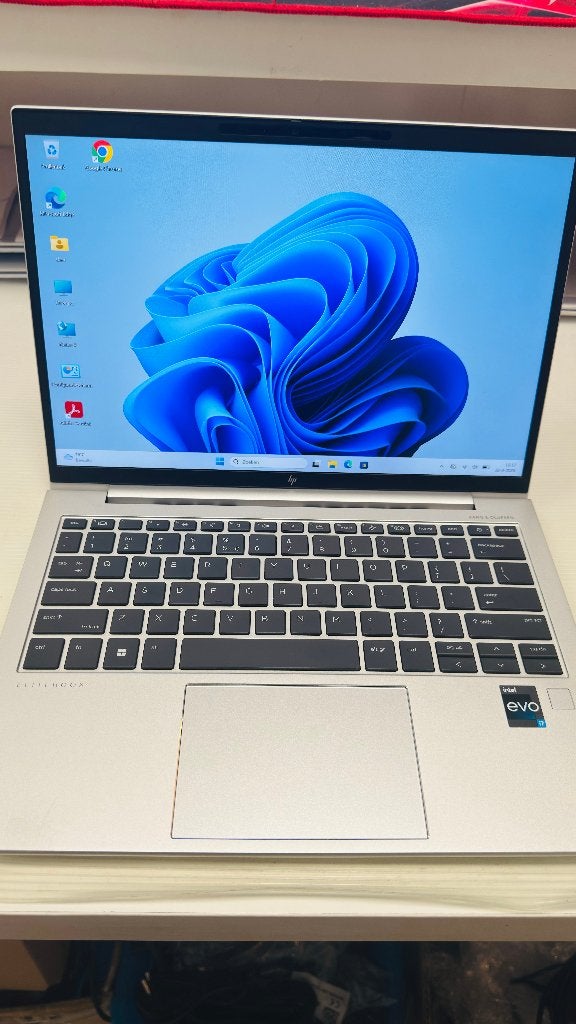 HP Elitebook Intel i7-1355U/512GB SSD/16GB, Qwerty, HP >, 13 inch, Minder dan 2 Ghz