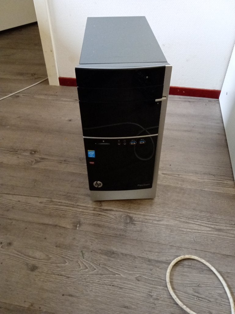 HP Pavilion Desktop, Computers en Software, Ophalen of Verzenden, Zo goed als nieuw