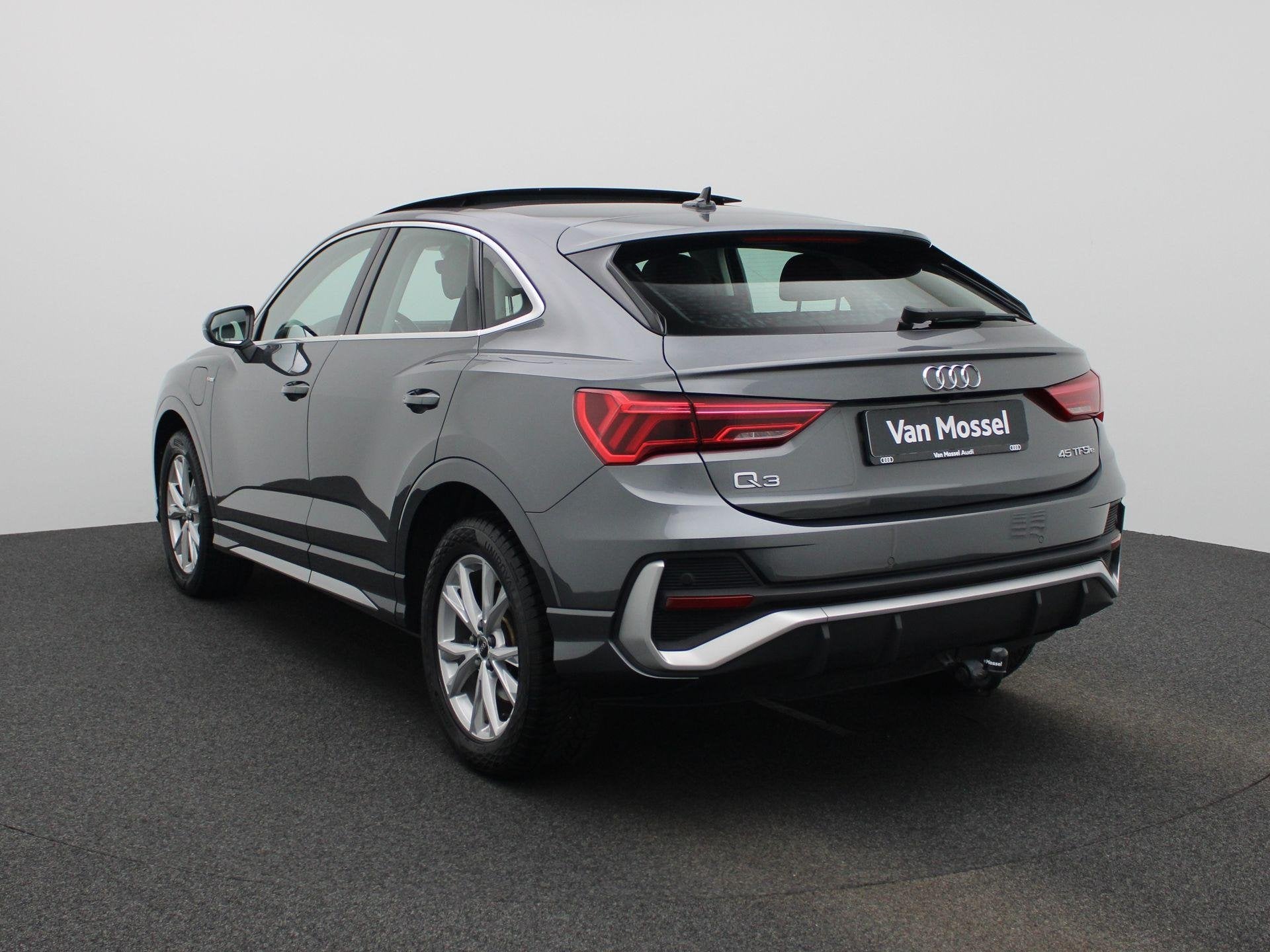 Audi Q3 Sportback 45 TFSI e S Edition 245 PK | S-line | Came, Auto's, 12 maanden, Gebruikt, Euro 6, Hybride Elektrisch/Benzine