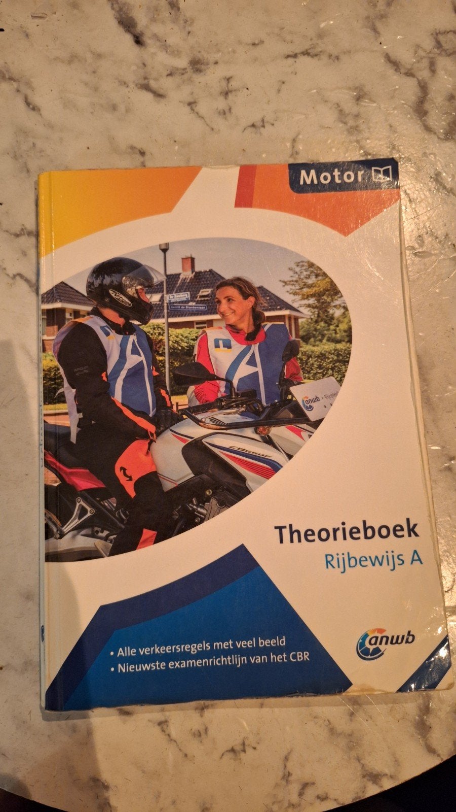ANWB Theorieboek en Oefenboek Rijbewijs A (Motor), Ophalen of Verzenden, Zo goed als nieuw, Algemeen, ANWB
