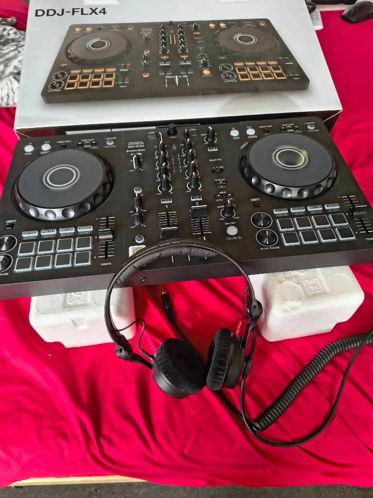 dj sets en draaitafels, Ophalen of Verzenden, Zo goed als nieuw, Dj-set, Pioneer
