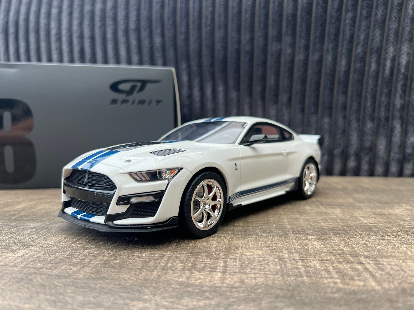 Ford mustang dragon snake gt spirit limited edition, Ophalen of Verzenden, Zo goed als nieuw, Auto, Overige merken