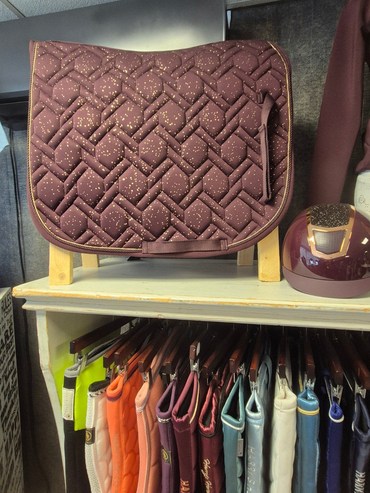 Harrys horse zadeldek EQSBurgundy Full dr, Dieren en Toebehoren, Dressuurdekje, Nieuw, Harry's Horse, Bianca@lafrontiereruitersport.nl