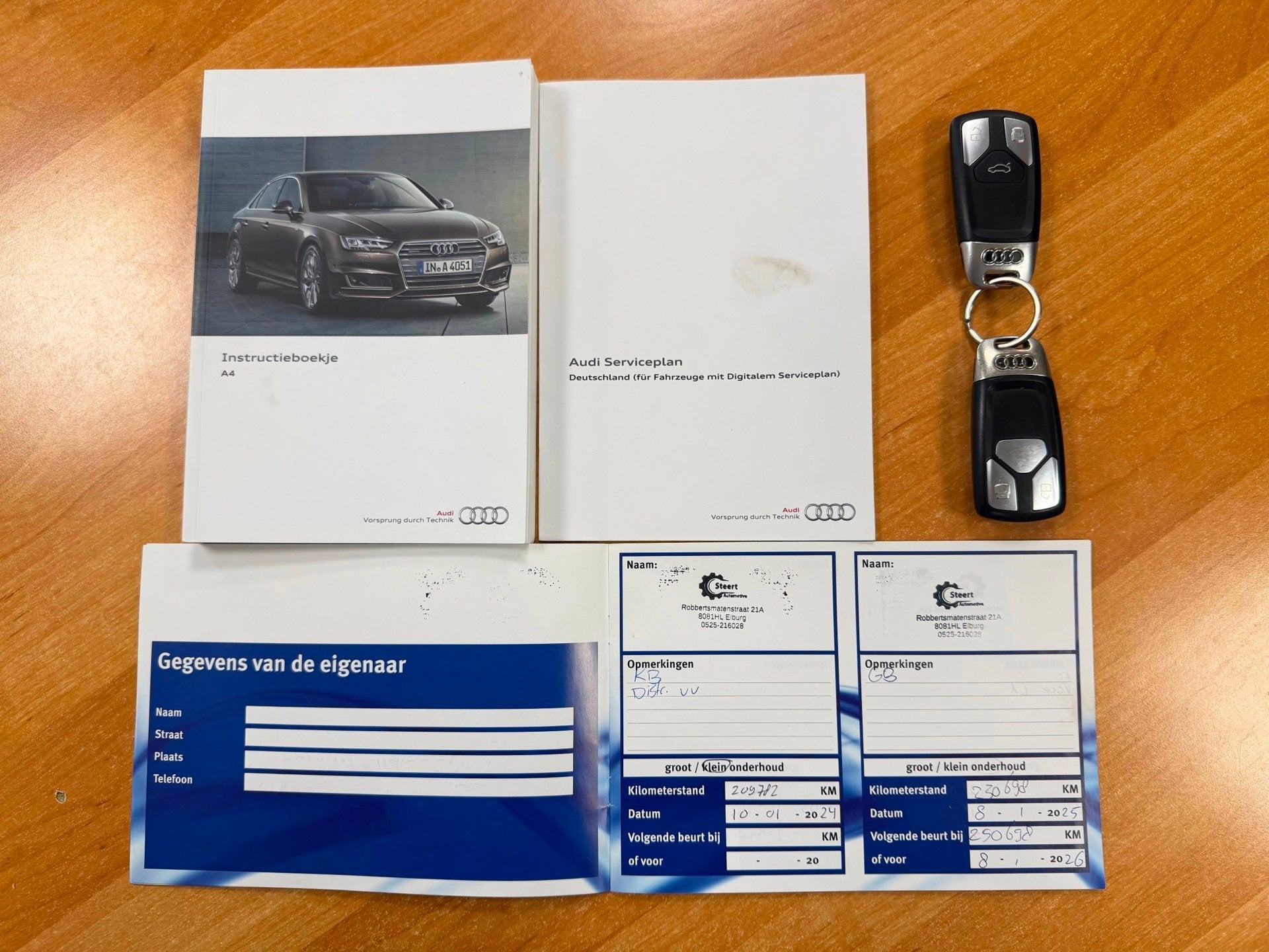 Foto 24 van Audi A4 Limousine 2.0 TDI quattro Sport S-Line 190 Pk Automa