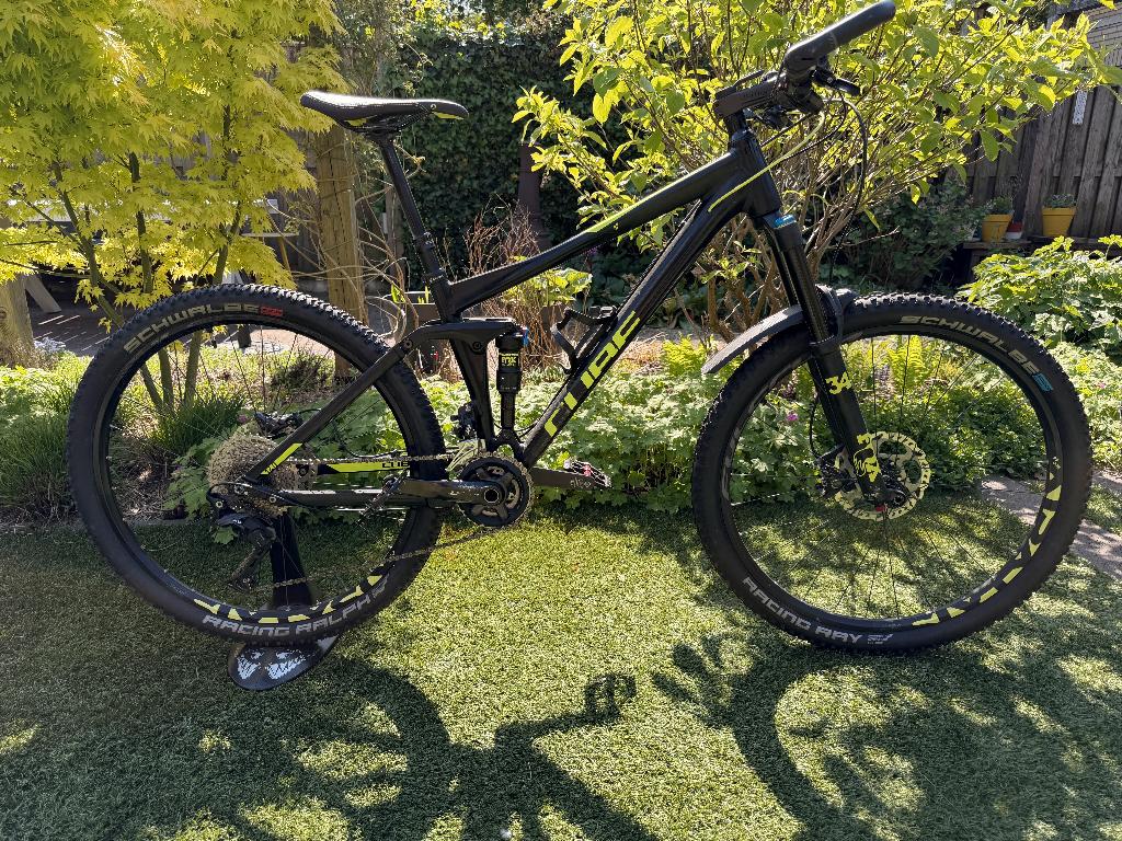 Cube STEREO 140 HPA Race 27.5 Mountainbike, 45 tot 49 cm, Zo goed als nieuw, Schijfrem, Ophalen