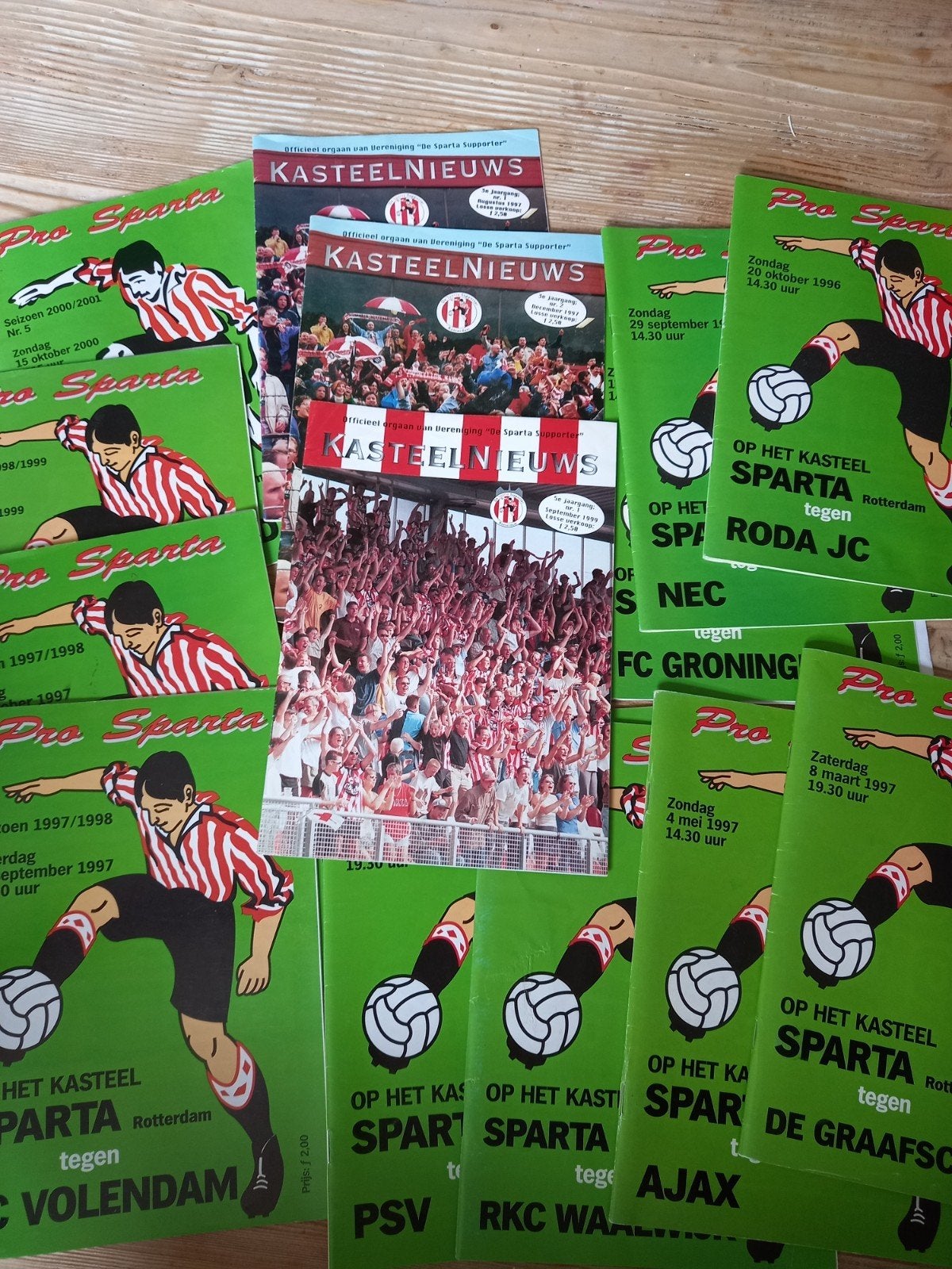 Sparta Rotterdam wedstrijd boekjes 14 stuks. Oud., Eén persoon
