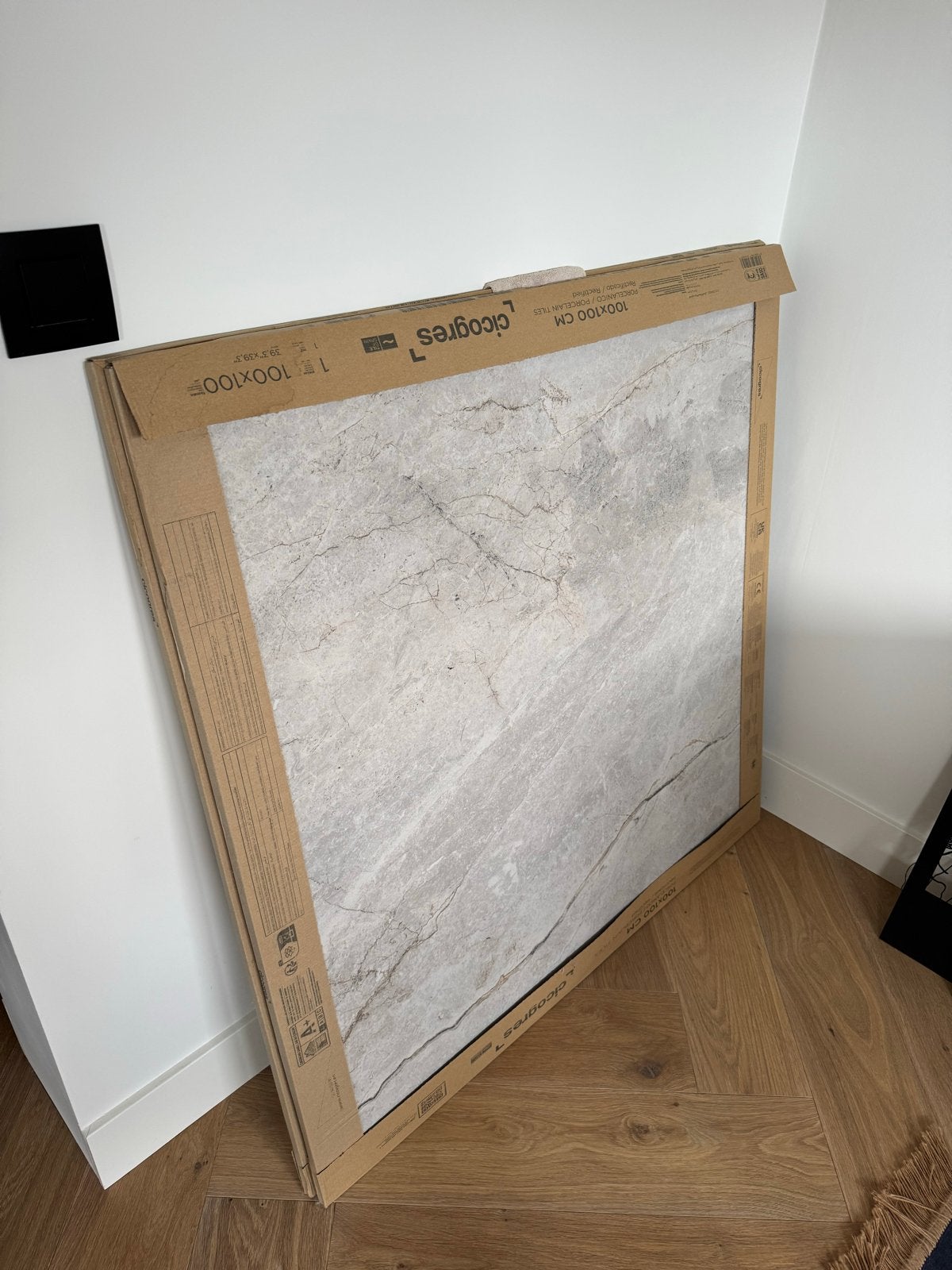 2x Cicogres Tegels 100x100 beige beton-marmerlook, Ophalen, 60 cm of meer, Nieuw, Minder dan 5 m²