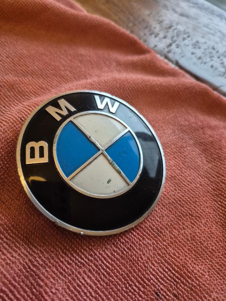 BMW tank logo 82mm, Ophalen of Verzenden, Gebruikt, BMW