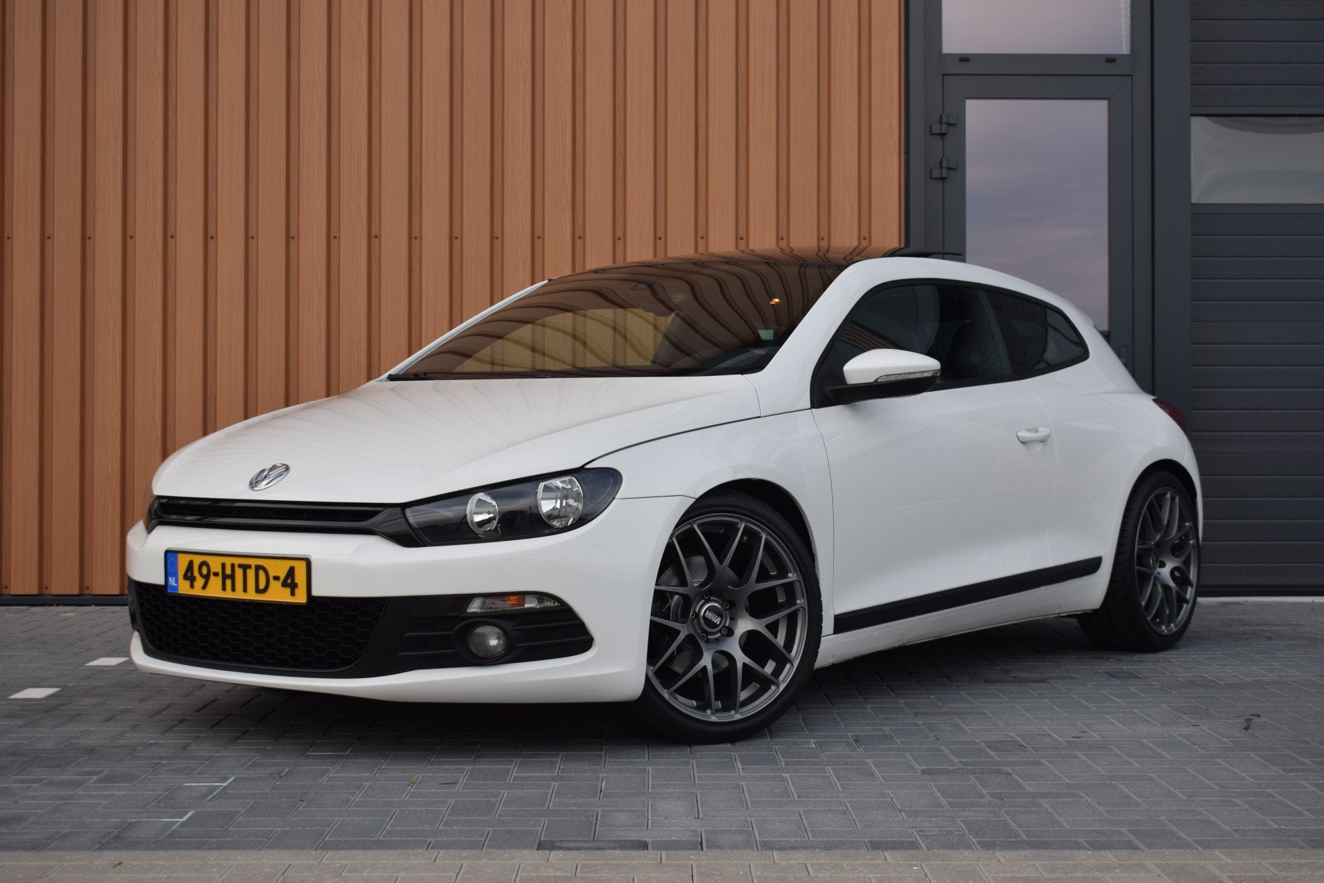 Volkswagen Scirocco 2.0 TSI 200pk DSG Highline | Panoramadak, Auto's, Gebruikt, Zwart, 4 cilinders, 1984 cc