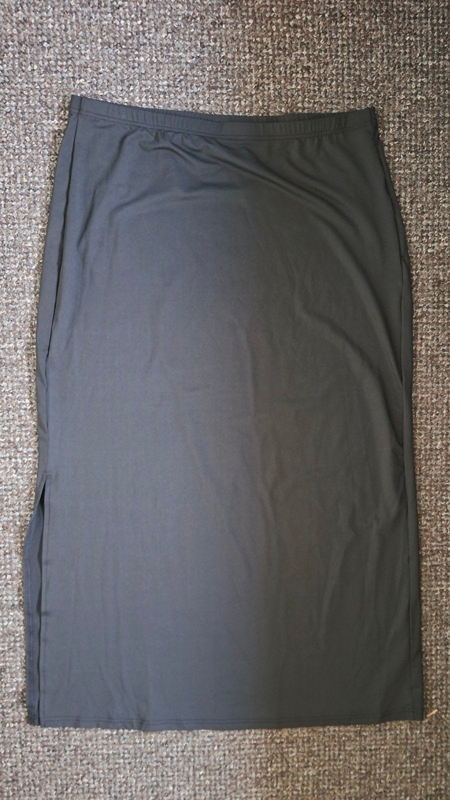 2 Rechte Dunne Zomerrokken Maat 46: Zwart & Bruin ., Zwart, Maat 46/48 (XL) of groter, Ophalen of Verzenden, Gedragen