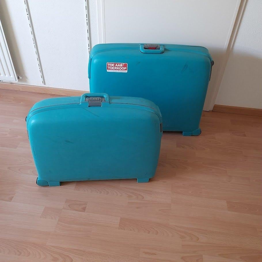 Koffers te koop aangeboden € 10,00 per stuk 3 voor € 25,00, Ophalen of Verzenden, Zo goed als nieuw