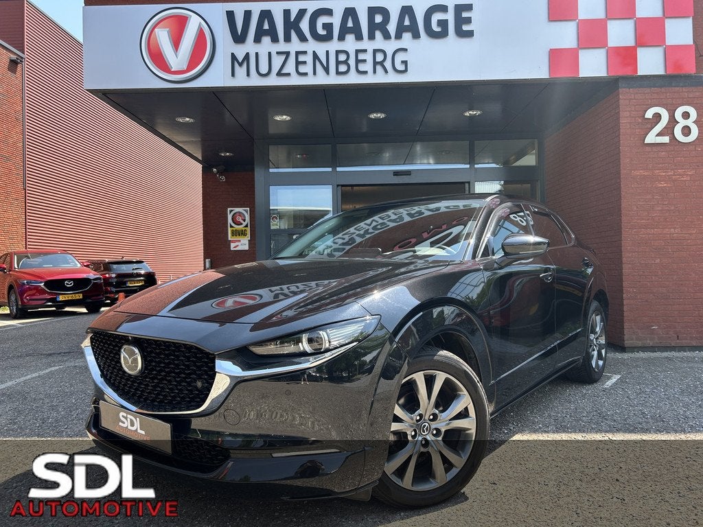 Mazda CX-30 2.0 e-SkyActiv-X M Hybrid 187 PK! Luxury // FULL, Auto's, Mazda, Gebruikt, Zwart, 4 cilinders, Zwart