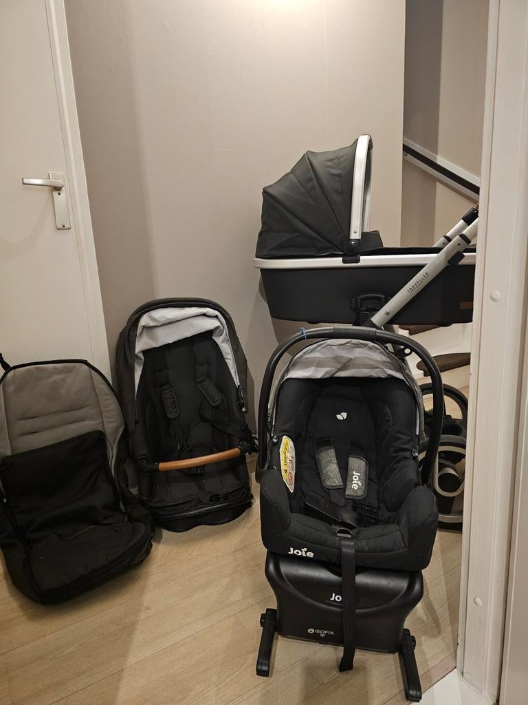 Mutsy traveller compleet, Kinderen en Baby's, Kinderwagens en Combinaties, Gebruikt, Met autostoeltje, Mutsy, Ophalen