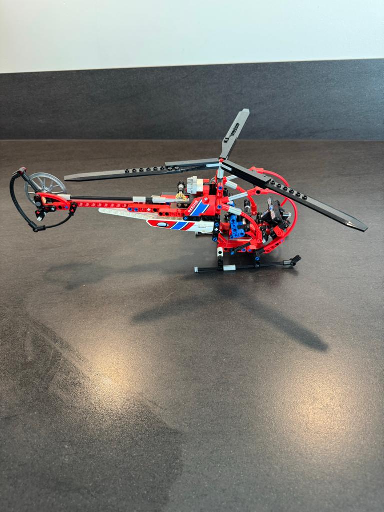 LEGO Technic Helikopter 8068 met instructieboekje, Kinderen en Baby's, Speelgoed | Duplo en Lego, Lego, Ophalen of Verzenden, Zo goed als nieuw