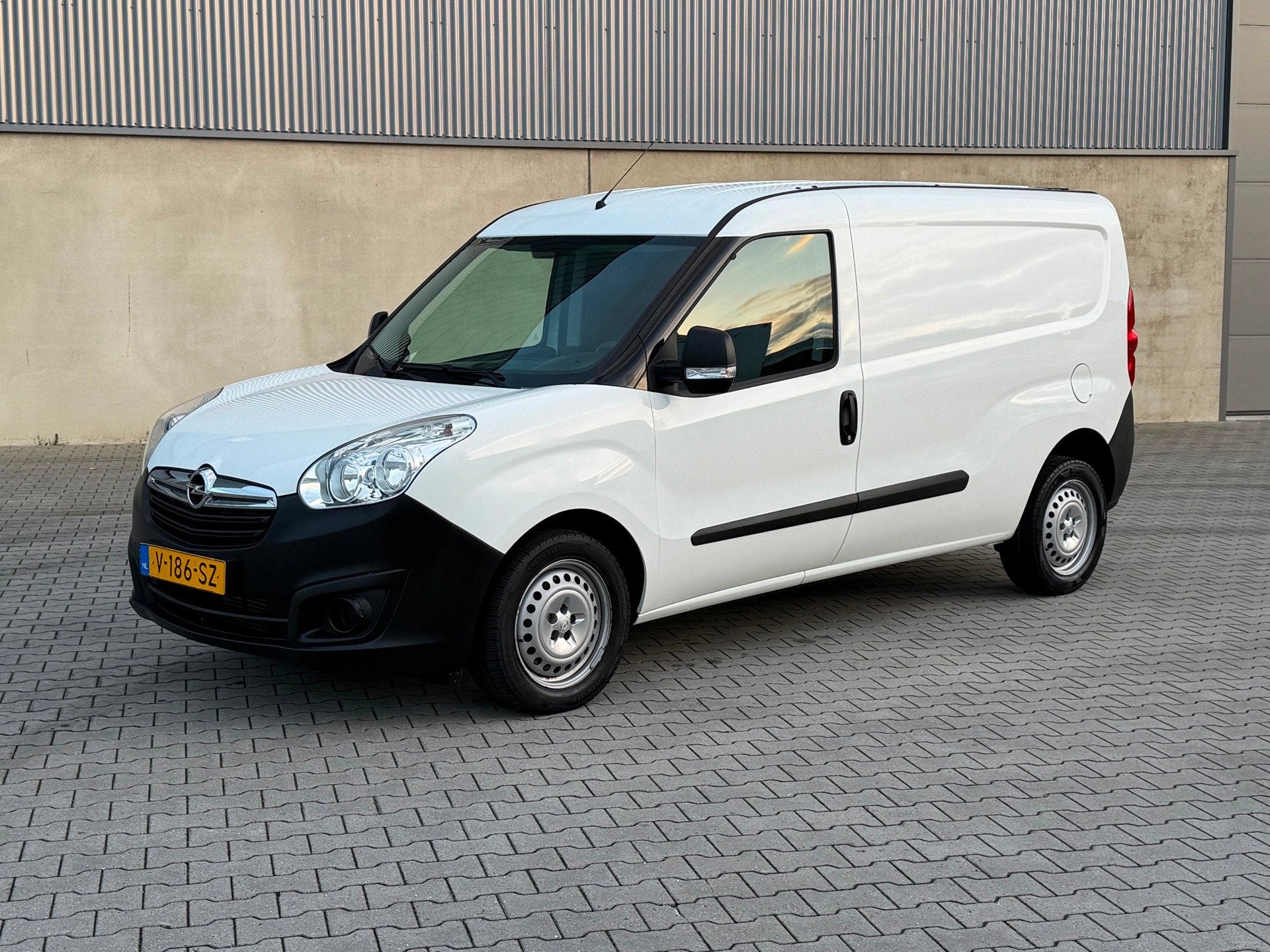 Opel Combo 1.3 CDTi L2H1 Edition 89.000 KM NAP+EURO6+VERLENG, Auto's, Bestelauto's, Stof, Gebruikt, Wit, Origineel Nederlands