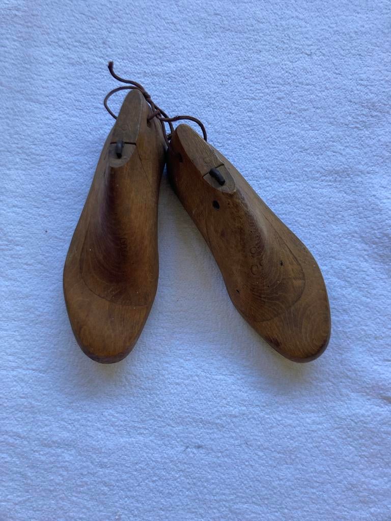 Vintage houten schoenleesten - Decoratief paar, Ophalen of Verzenden