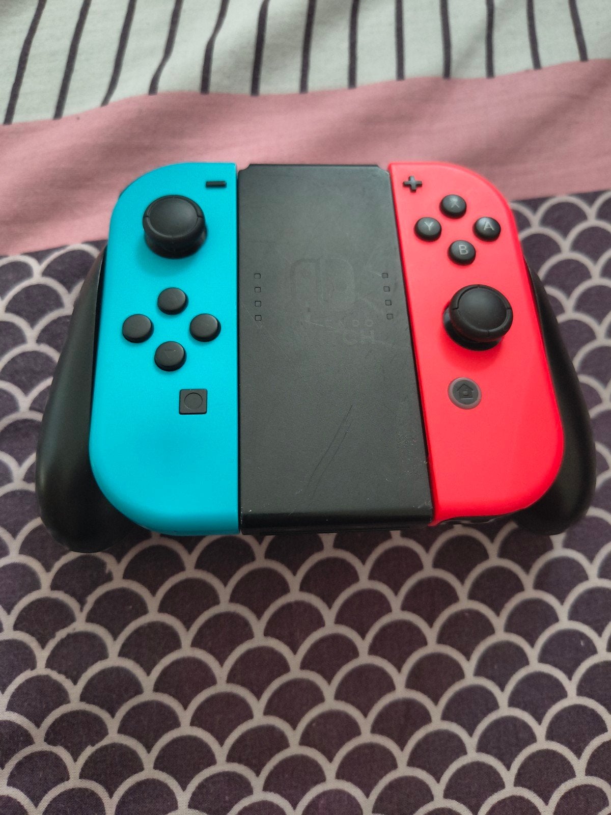 Nintendo Switch Joy-Cons (links/rechts) + houder, Spelcomputers en Games, Spelcomputers | Nintendo Switch, Ophalen of Verzenden