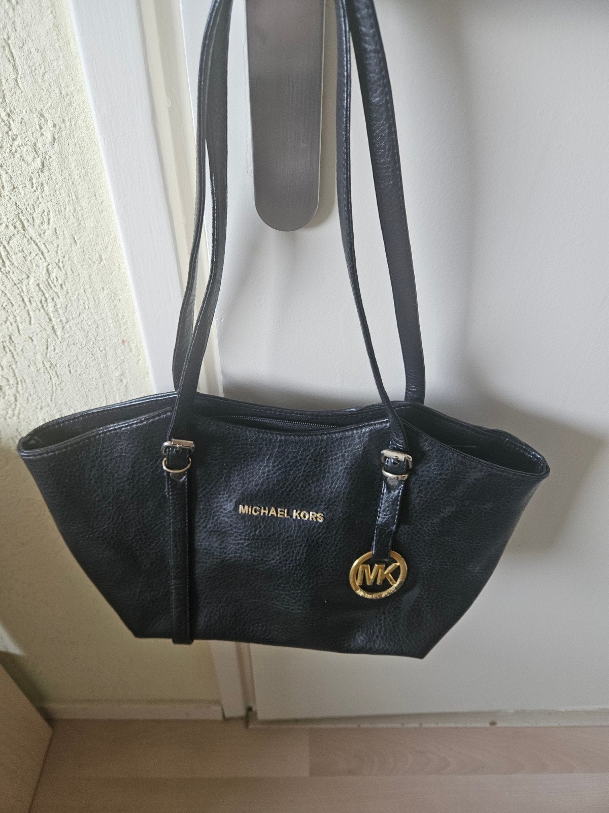 Zwarte Michael Kors Handtas - Elegant en Ruim, Ophalen of Verzenden, Gebruikt, Zwart, Handtas