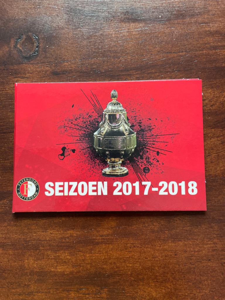 Feyenoord Seizoensgeschenk 2018-2019 Dirk Kuyt, Ophalen of Verzenden, Nieuw, Feyenoord, Overige typen