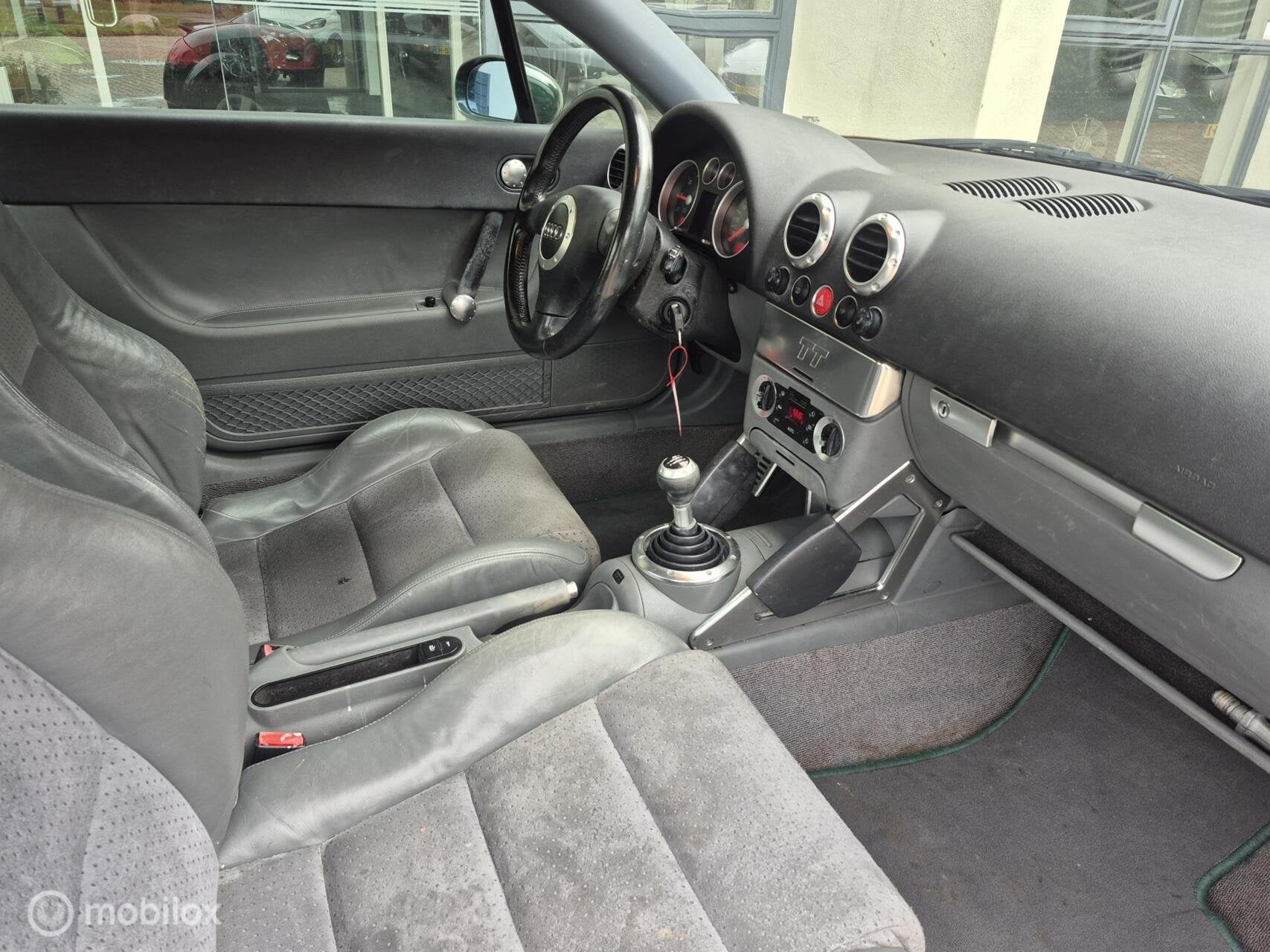 Audi TT 1.8 5V Turbo Clima|Sport|LM wielen|LEZEN!, Auto's, Audi, Voorwielaandrijving, 4 cilinders, Bedrijf, Handgeschakeld