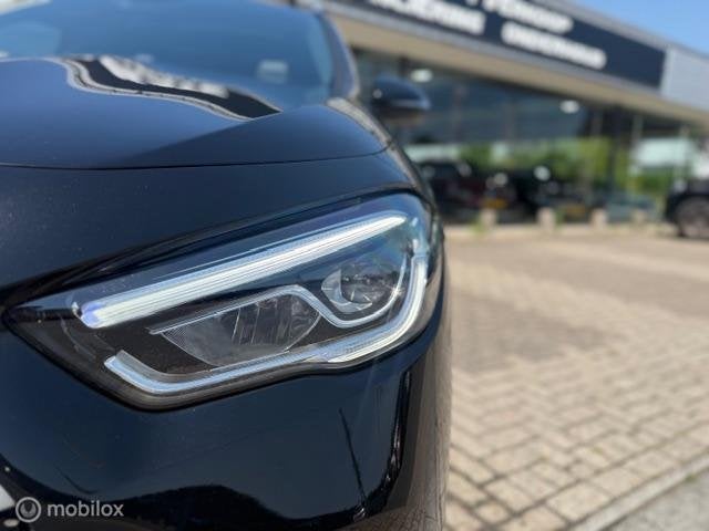 Mercedes-Benz GLA-klasse, 250 4MATIC AMG Line, Auto's, Gebruikt, Euro 6, 4 cilinders, Zwart