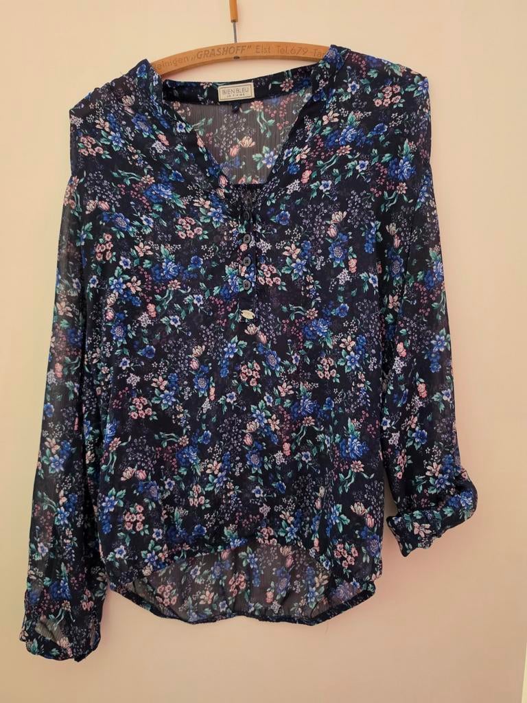Bloesje met bloemenprint en 3/4 mouwen, Overige kleuren, Ophalen of Verzenden, Maat 36 (S), BIEN BLEU