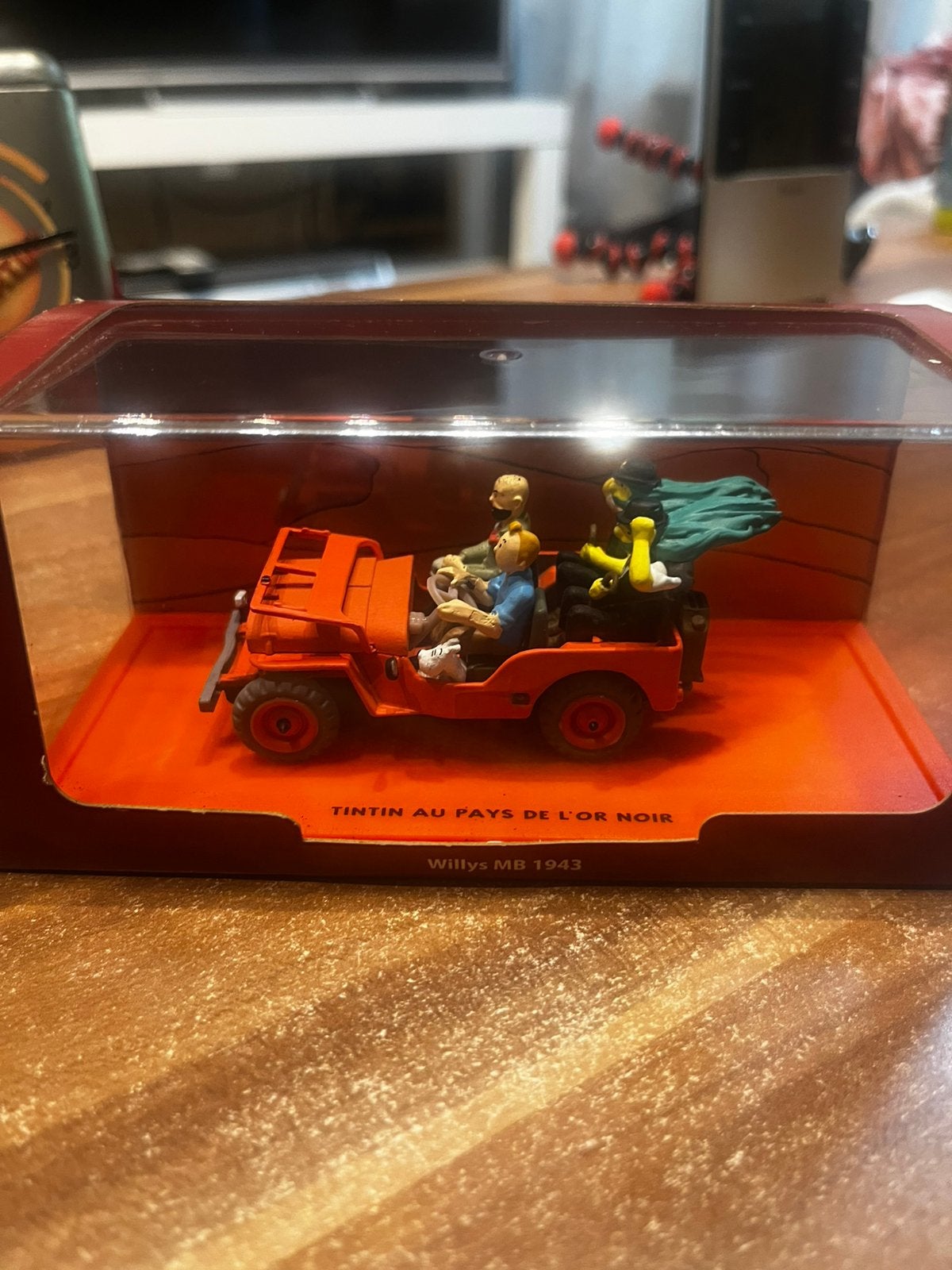 Kuifje In 1943 Jeep, zwarte goud, Ophalen of Verzenden, Zo goed als nieuw, Overige merken