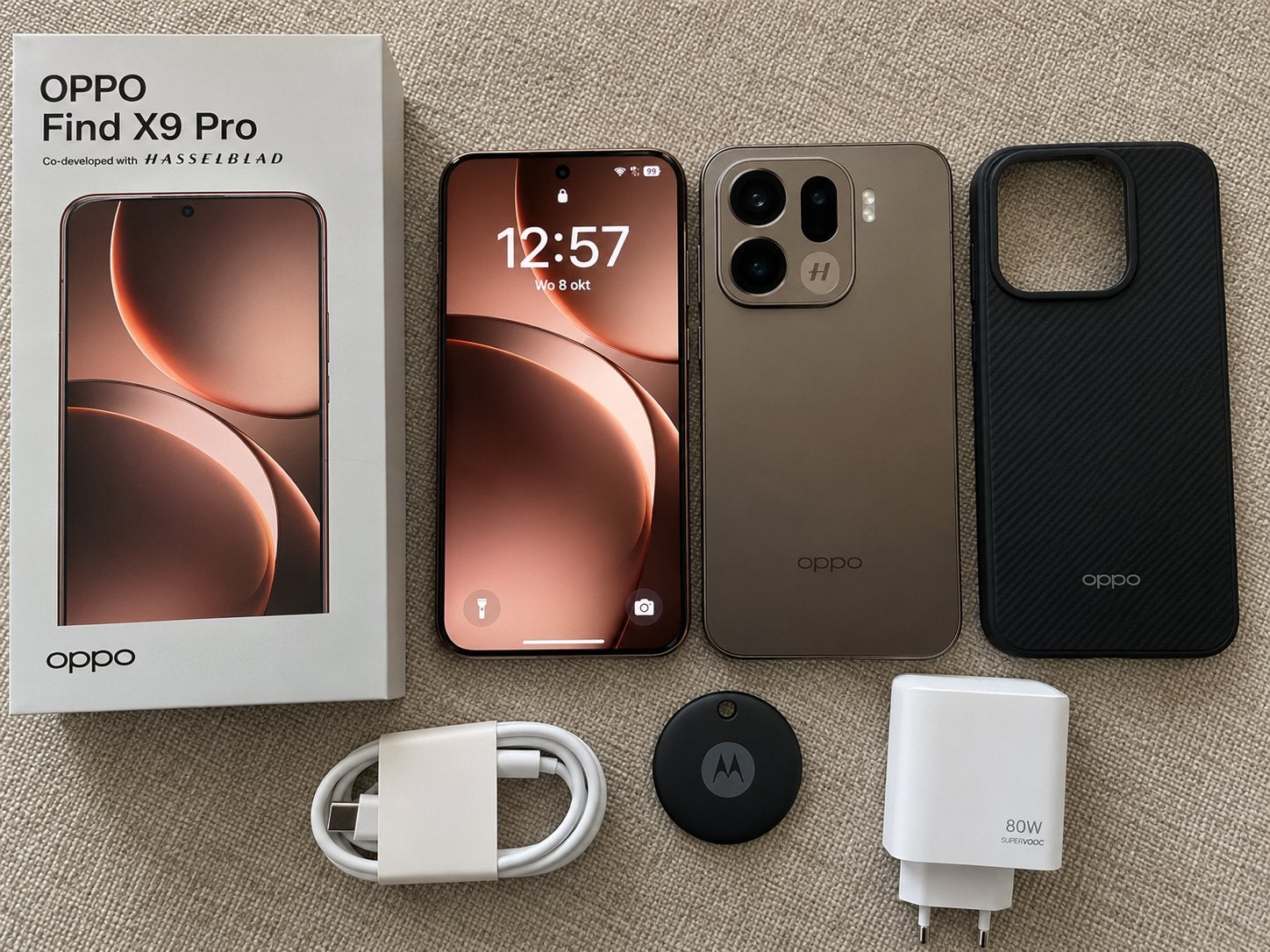OPPO Find X9 Pro + Case + Motorola Moto Tag 2, Ophalen of Verzenden, Zo goed als nieuw, 6 megapixel of meer, Overige modellen