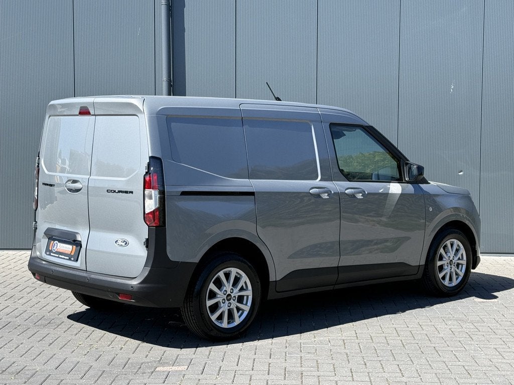 Ford Transit Courier 1.0 EcoBoost 101 PK / LIMITED / BENZINE, Voorwielaandrijving, 15 km/l, Gebruikt, Euro 6