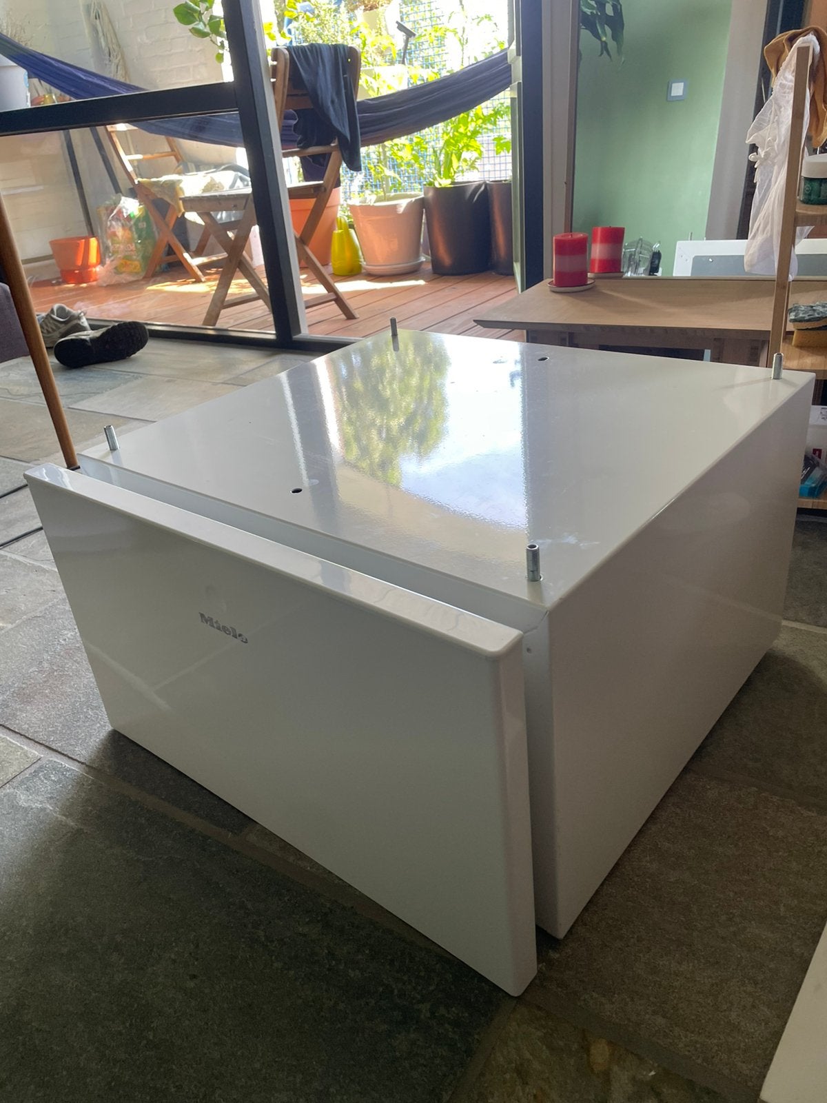 Miele WTS510 sokkel, Ophalen, Minder dan 85 cm, 8 tot 10 kg, 1600 toeren of meer